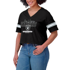 Las Vegas Raiders WEAR by Erin Andrews Women's Color Block Boxy Modest Crop V-Neck T-Shirt Black