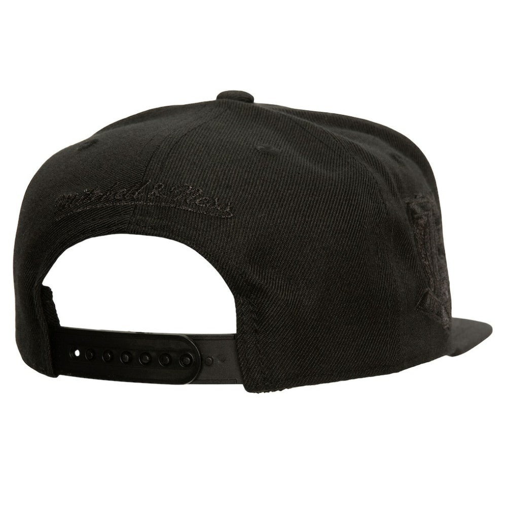 NHL New York Rangers Mitchell & Ness Soul Strike Pearl Tonal Snapback Hat - Black