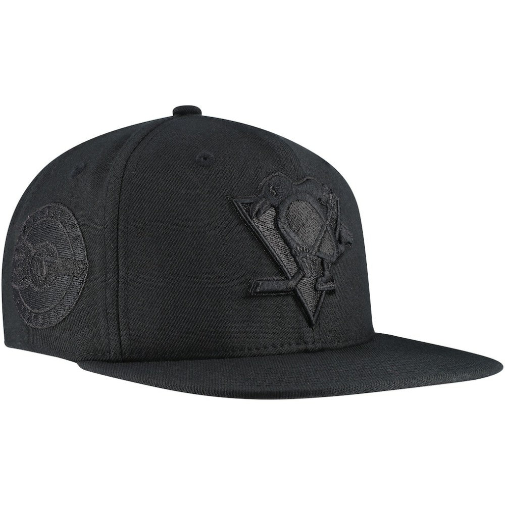 NHL Pittsburgh Penguins Mitchell & Ness Soul Strike Pearl Tonal Snapback Hat - Black