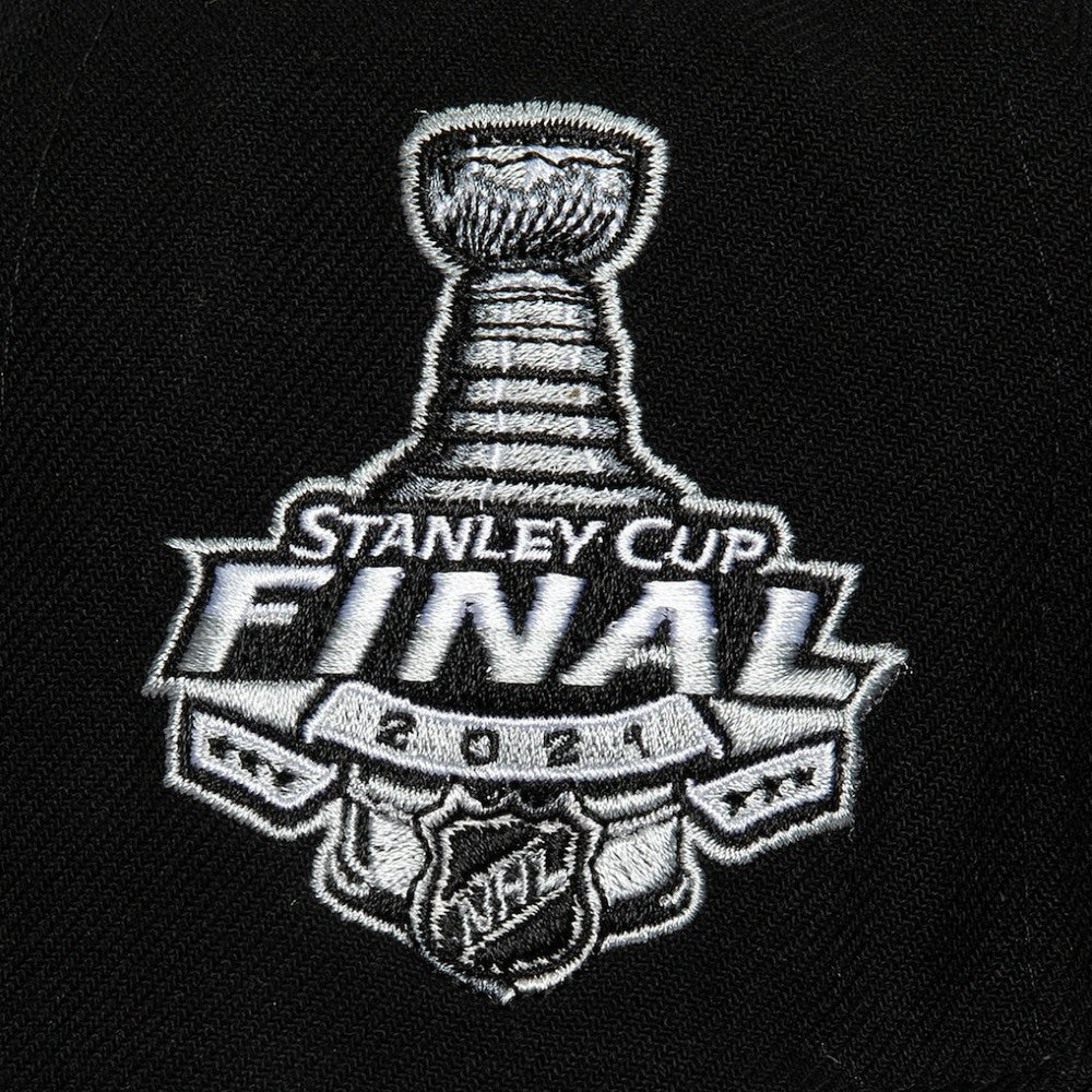 NHL Tampa Bay Lightning Mitchell & Ness Core Top Spot Snapback Hat - Black