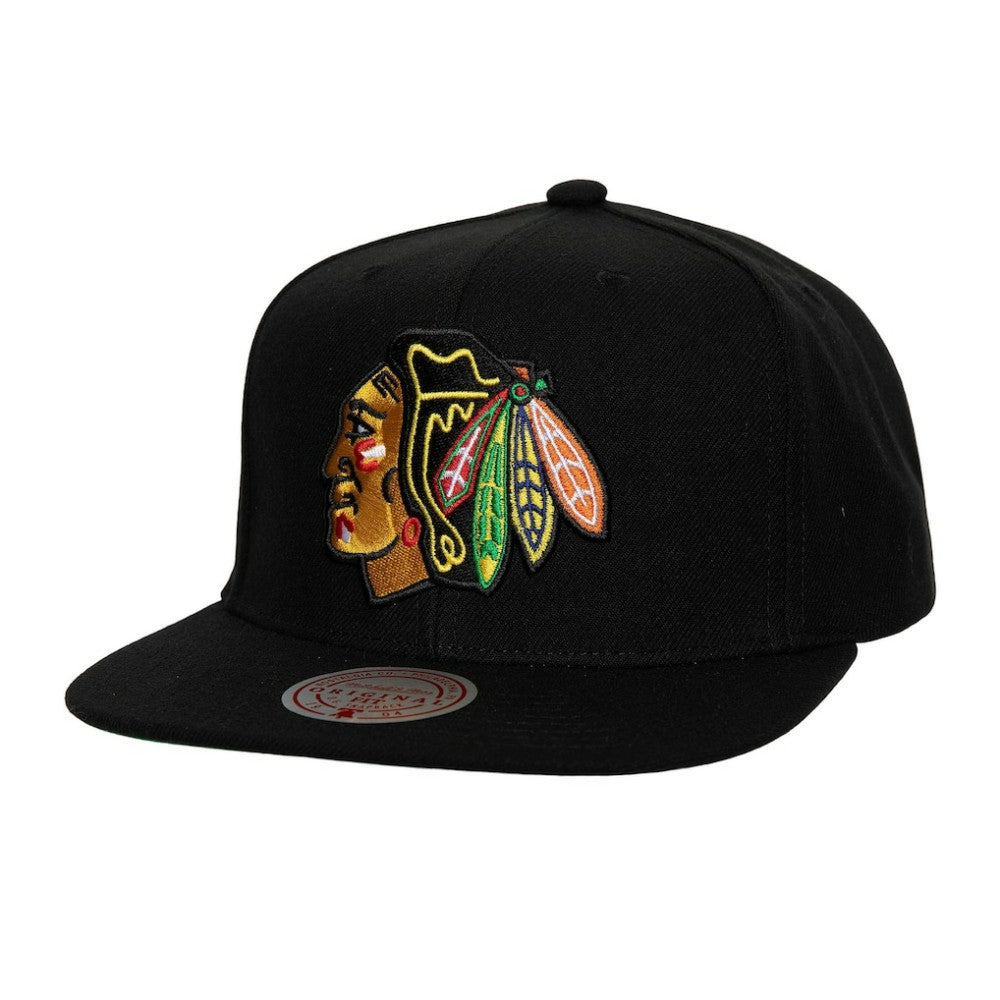 NHL Chicago Blackhawks Mitchell & Ness Core Top Spot Snapback Hat - Black