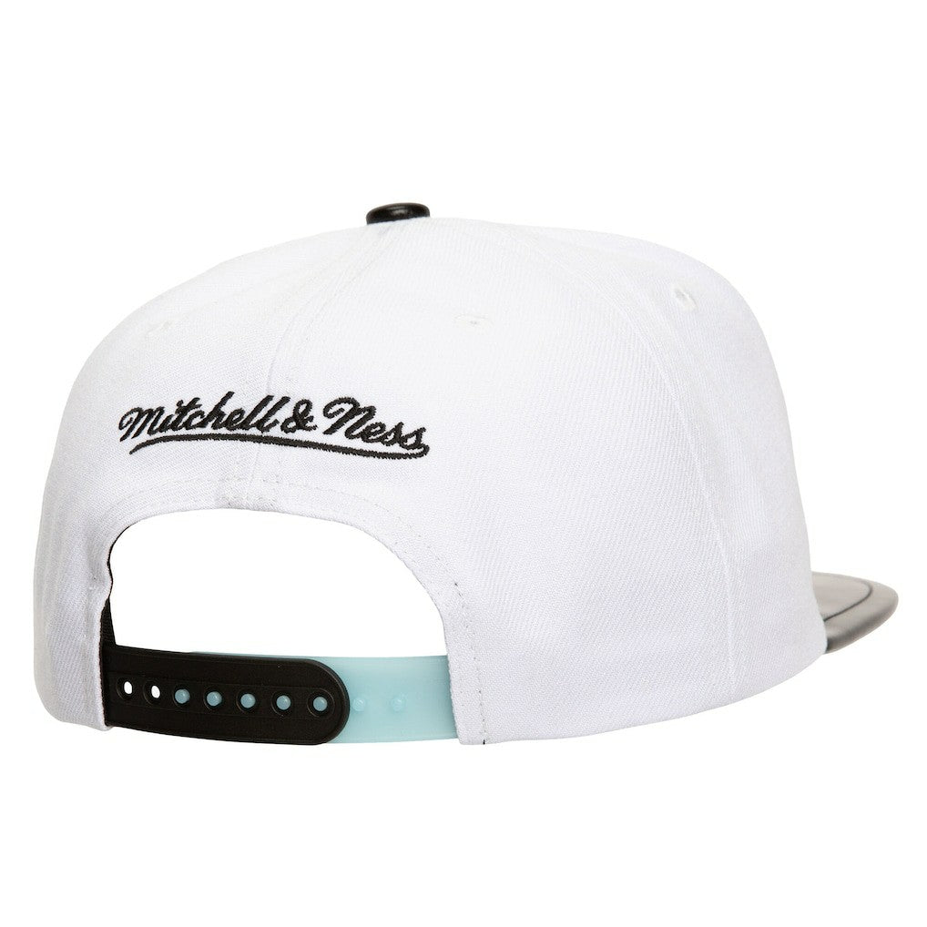 Chicago Bulls Day 11 Snapback Hat White