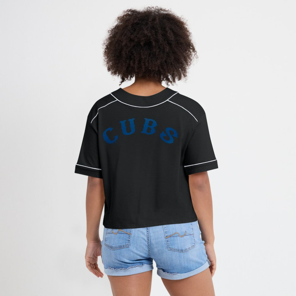 Chicago Cubs Fanatics Women's Oversized Champ Game Cropped  V-Neck T-Shirt - Black T-shirts
