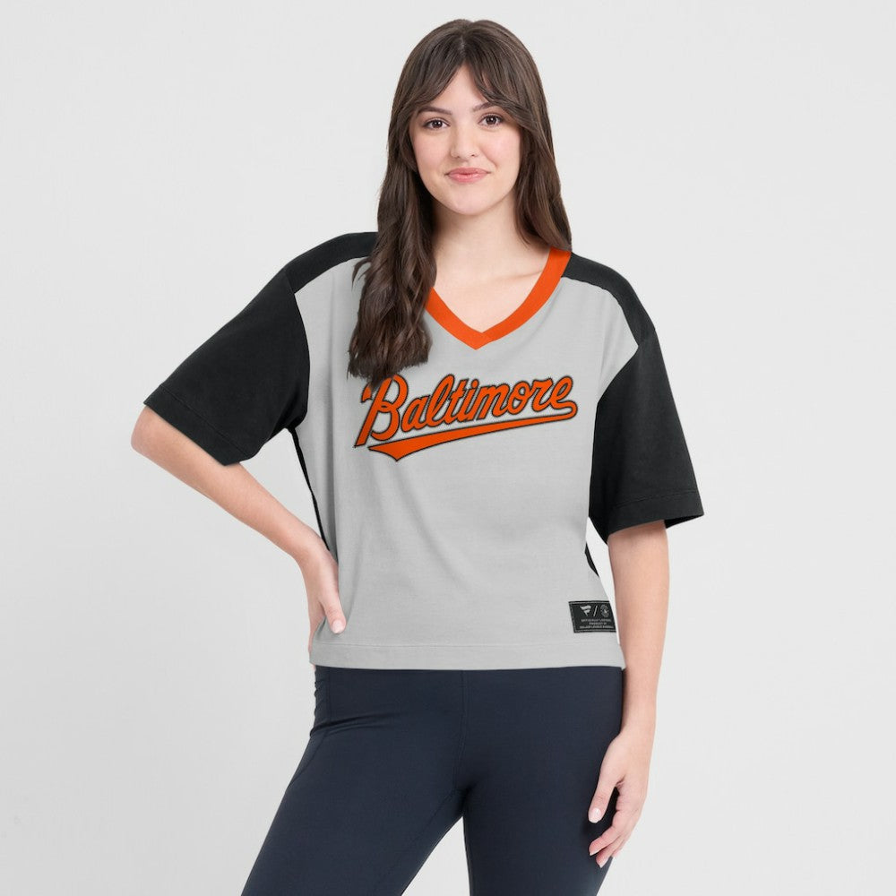 Baltimore Orioles Fanatics Oversized Race To Win V-Neck T-Shirt - Black/Graphite T-shirts