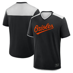 Baltimore Orioles Fanatics Walk Off V-Neck T-Shirt - Black T-shirts