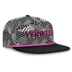 New York Yankees Fanatics Let's Glow Moon Shot Snapback Hat - Black Hats