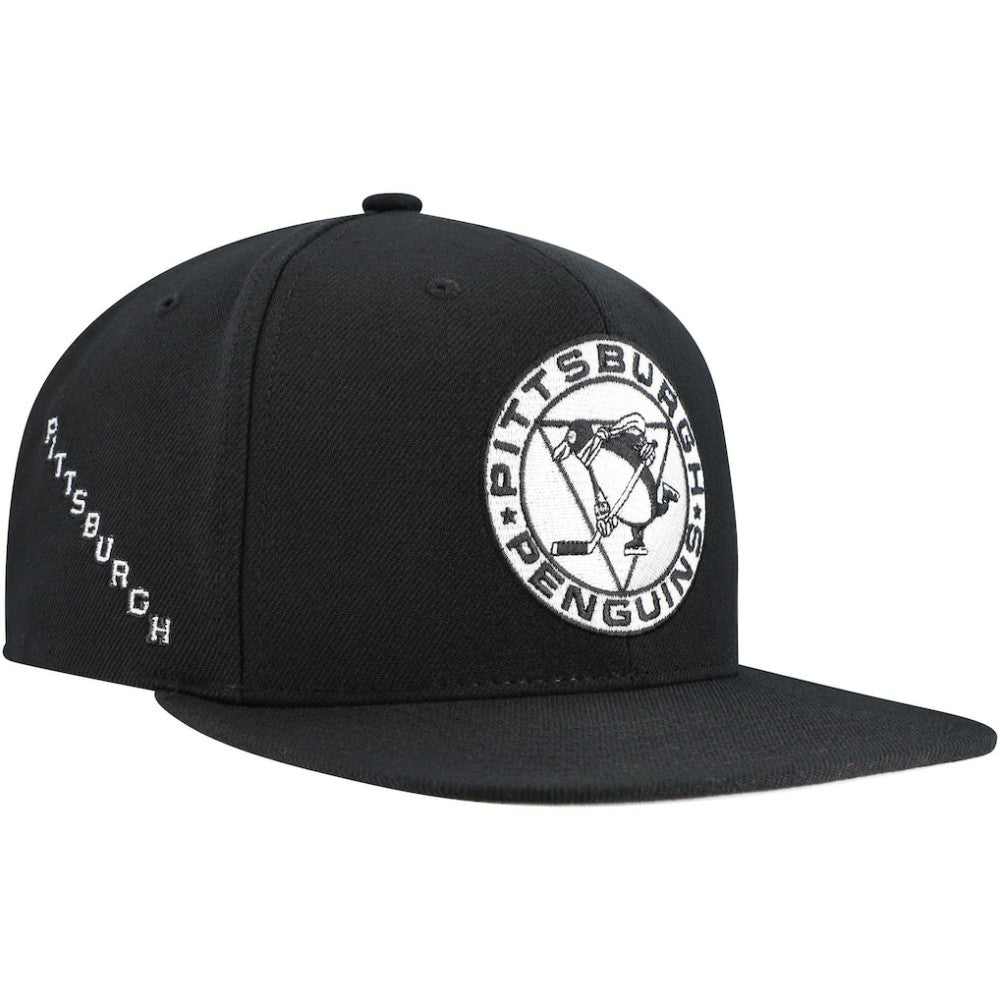 NHL Pittsburgh Penguins Mitchell & Ness Team Snapback Hat - Black