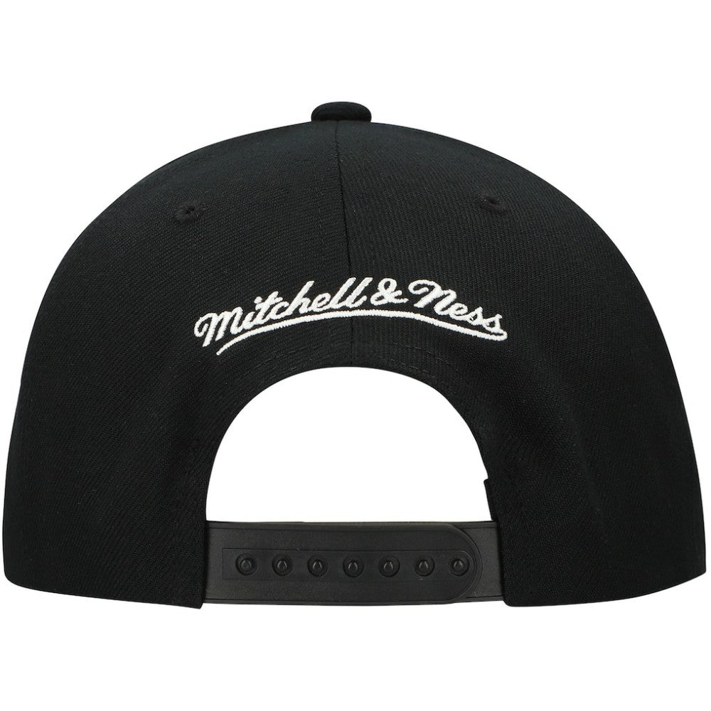 NHL Boston Bruins Mitchell & Ness Team Snapback Hat - Black