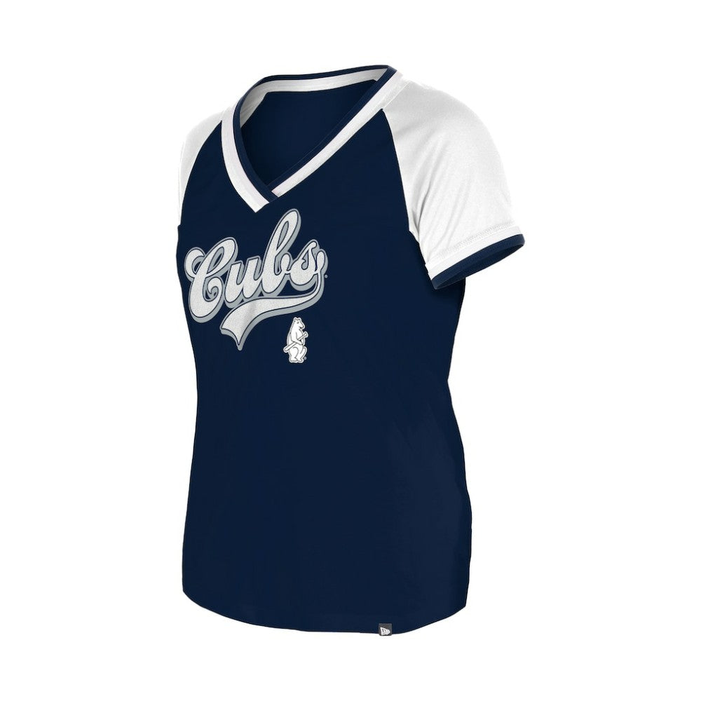 Chicago Cubs New Era Women's Gameday Raglan V-Neck T-Shirt - Navy T-shirts