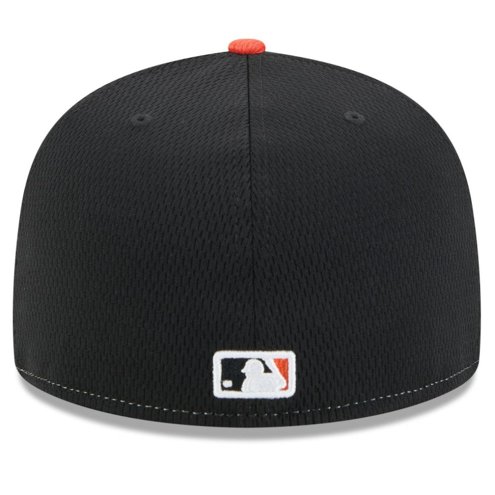San Francisco Giants New Era 2025 MLB Clubhouse 59FIFTY Fitted Hat - Black/Orange Hats