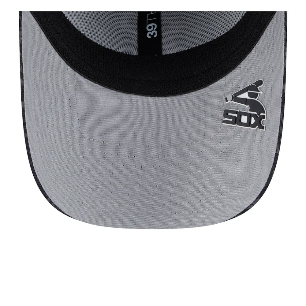 Chicago White Sox New Era 2025 MLB Clubhouse 39THIRTY Flex Hat - Black Hats