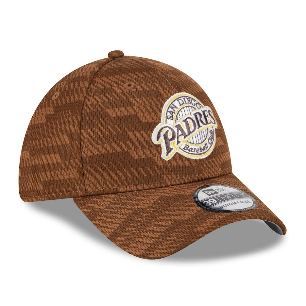 San Diego Padres New Era 2025 MLB Clubhouse 39THIRTY Flex Hat - Brown Hats