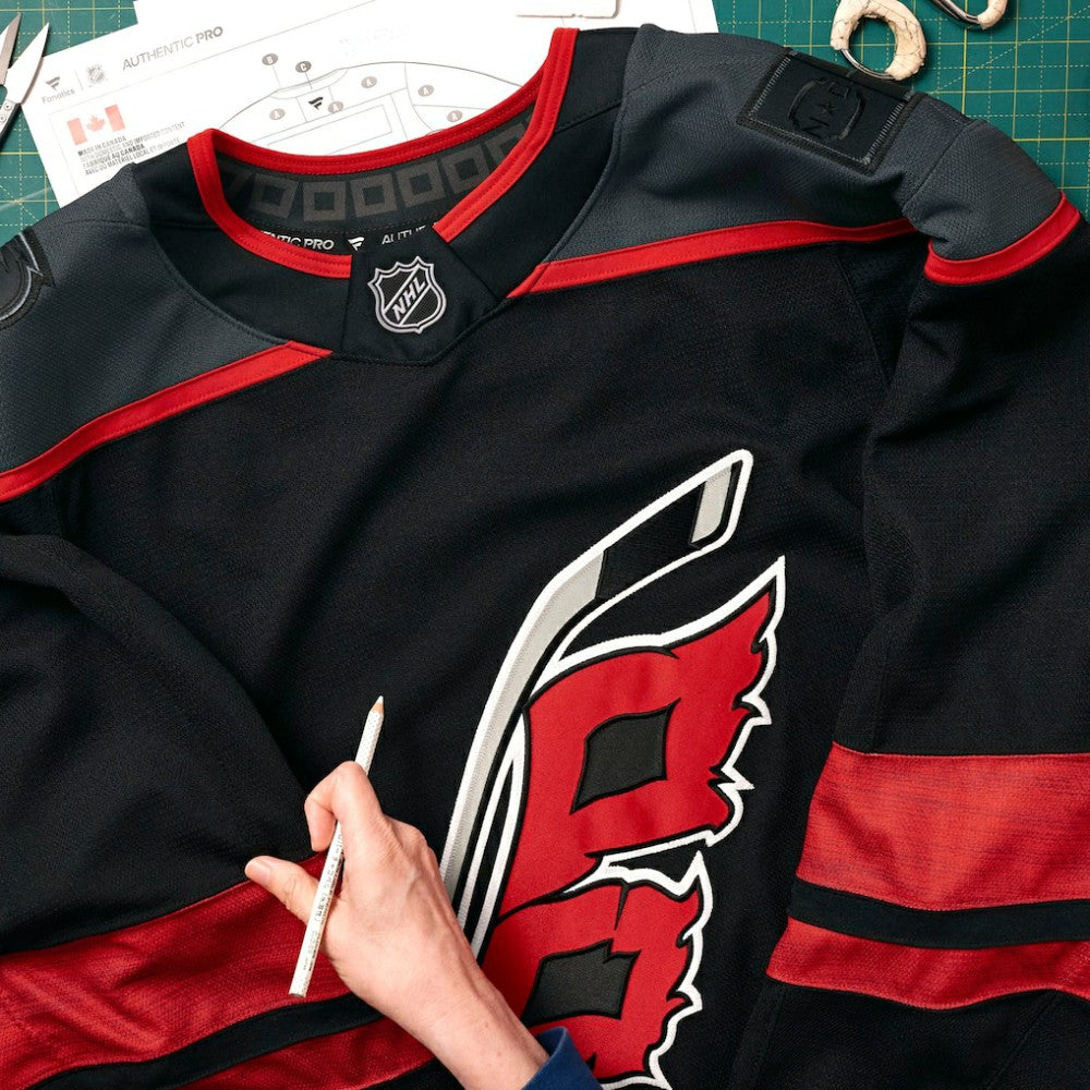 NHL Carolina Hurricanes Fanatics Home Authentic Pro Jersey - Black