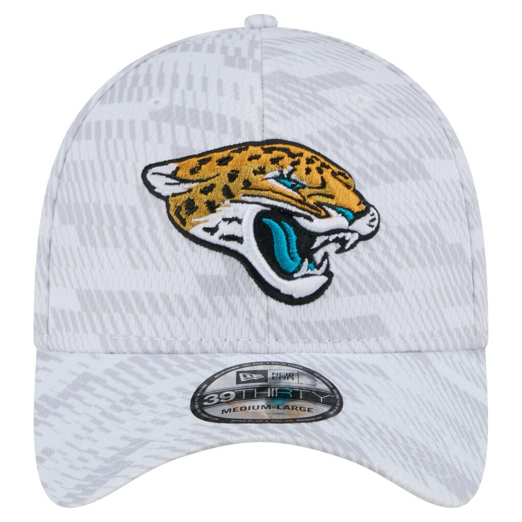 Jacksonville Jaguars New Era Gameday Graded 39THIRTY Flex Hat White