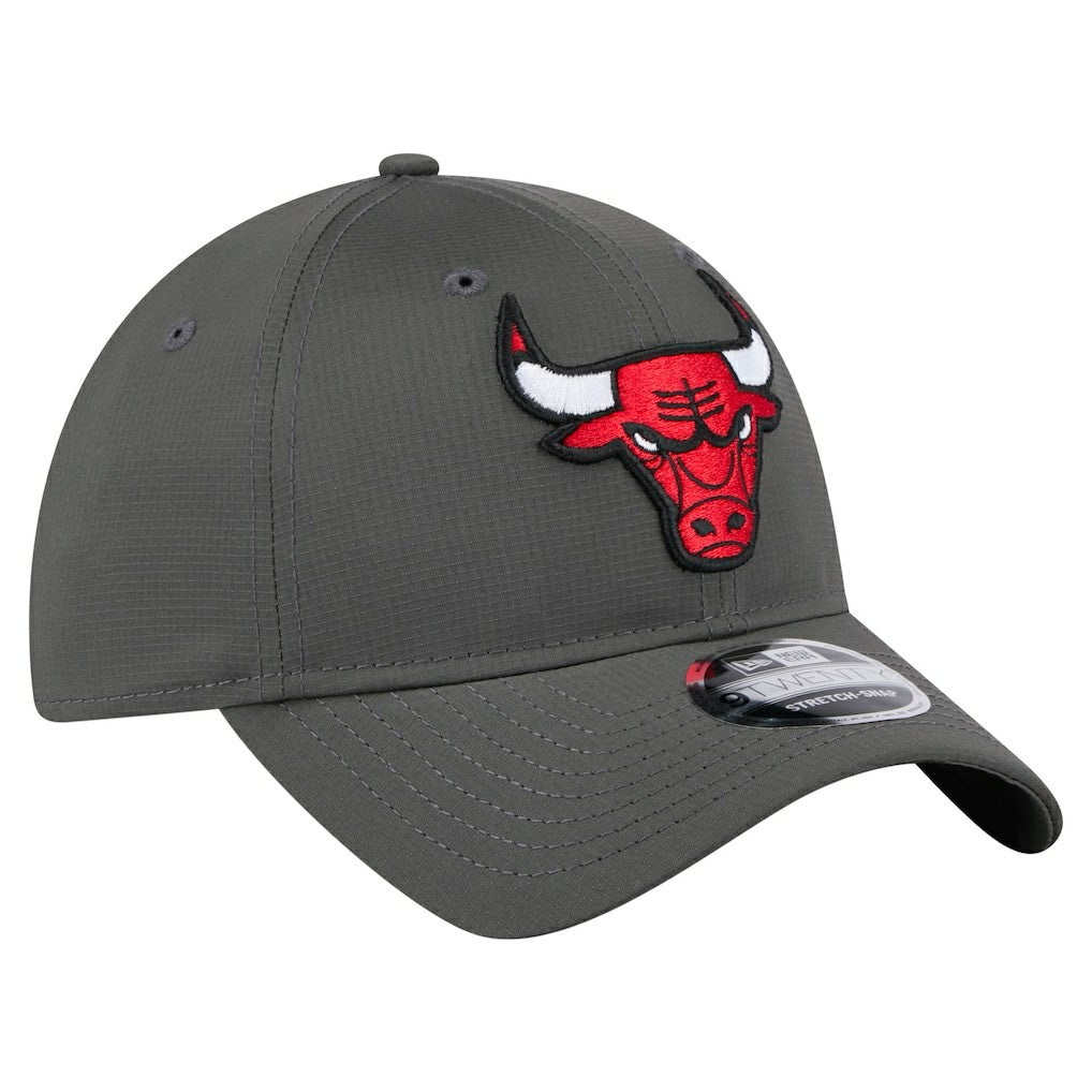 Chicago Bulls Active Ripstop 9TWENTY Adjustable Hat Charcoal