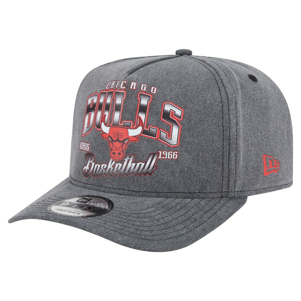 Chicago Bulls Throwback Washed Pre-Curved 9FIFTY Snapback Hat Charcoal