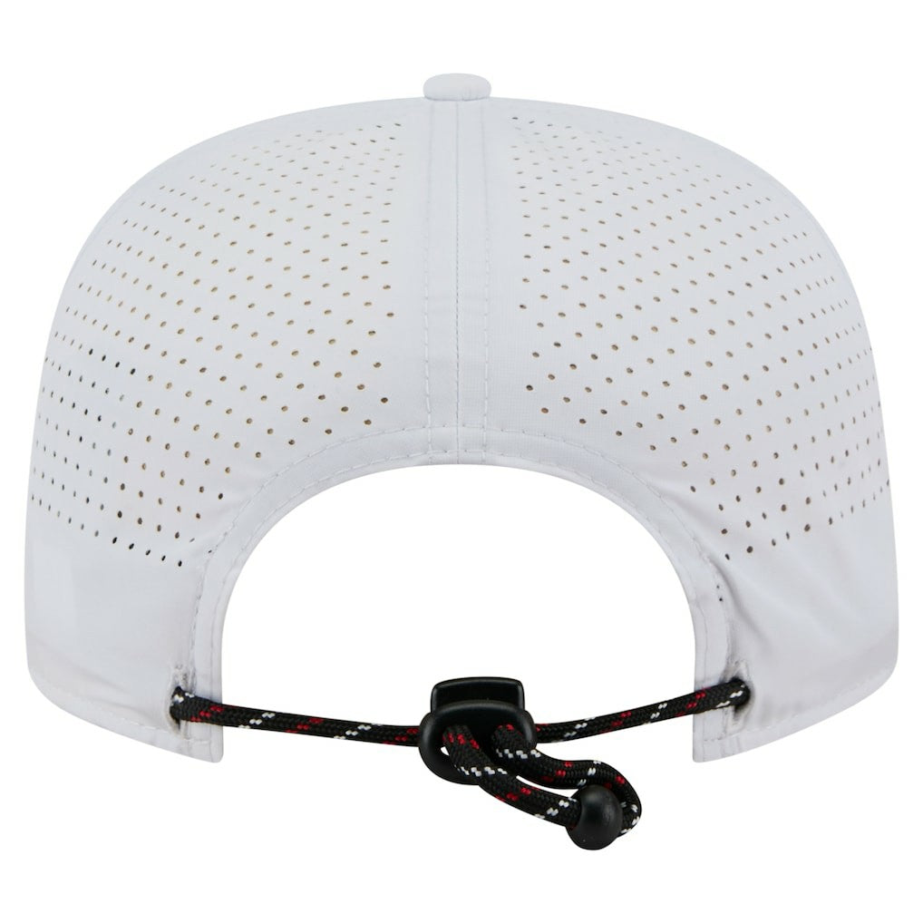 Chicago Bulls Performance Rope Golfer Adjustable Hat White