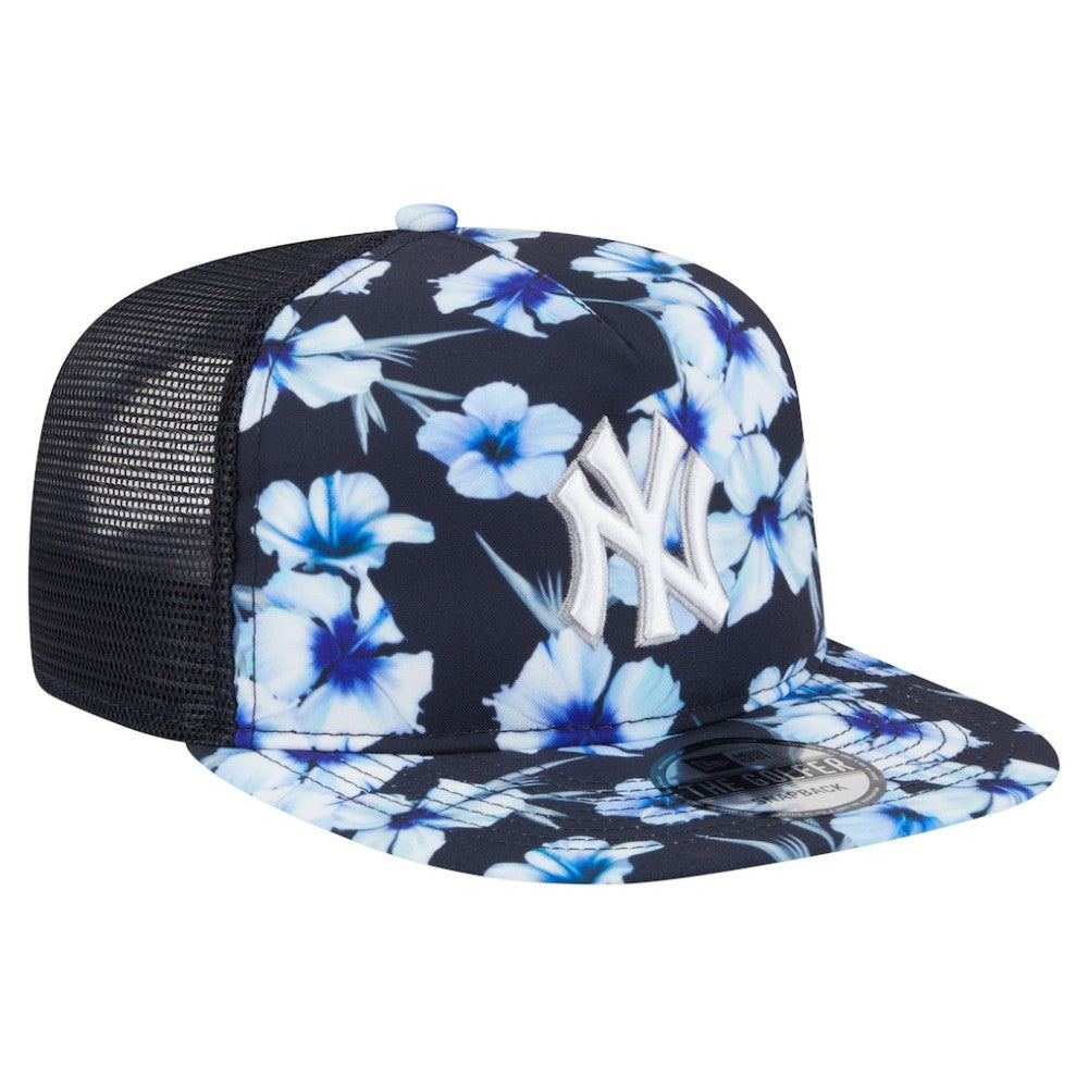 New York Yankees New Era Adventure Pattern Golfer Trucker Snapback Hat - Navy Hats