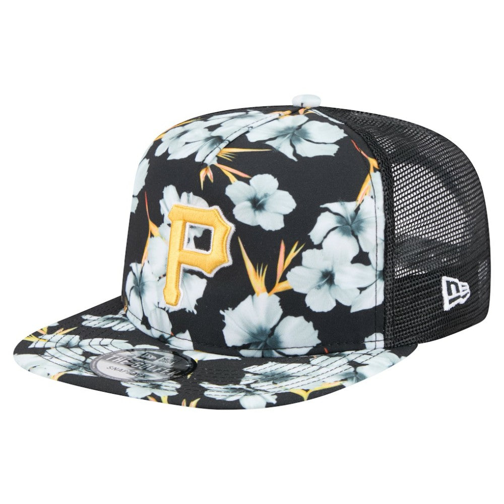 Pittsburgh Pirates New Era Adventure Pattern Golfer Trucker Snapback Hat - Black Hats