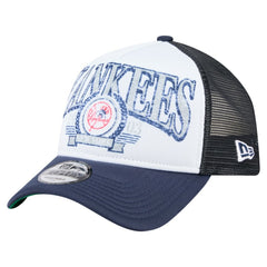 New York Yankees New Era Distressed 9FORTY A-Frame Adjustable Trucker Hat - Navy Hats