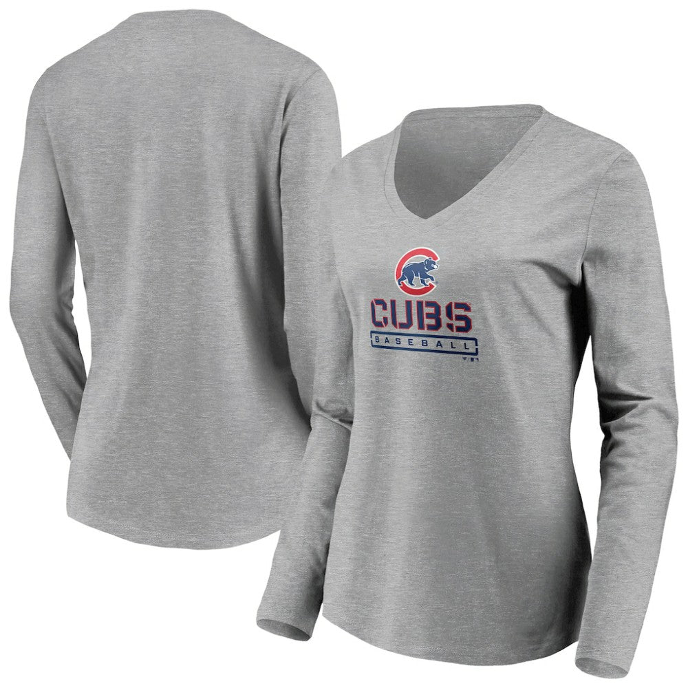Chicago Cubs Women's Evanston Stencil Long Sleeve V-Neck T-Shirt - Gray T-shirts