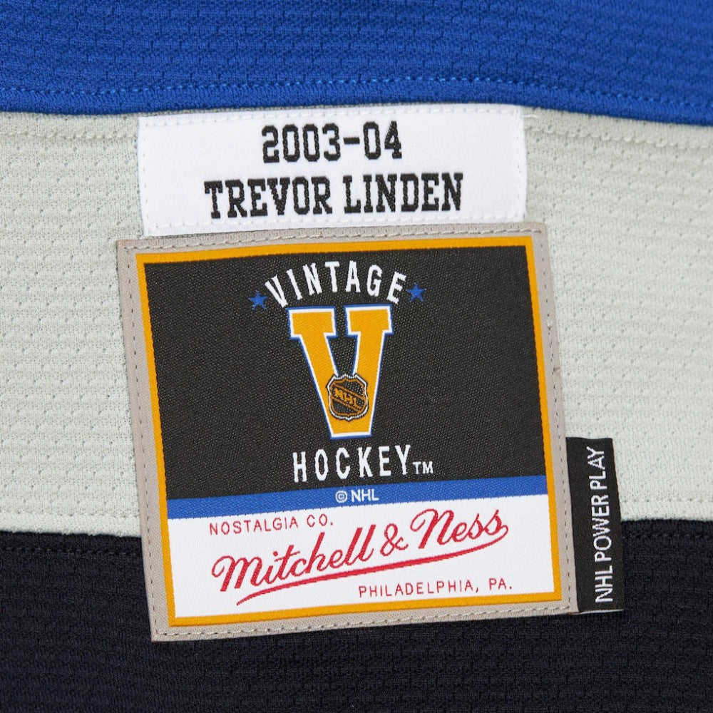NHL Trevor Linden Vancouver Canucks 2003-04 Power Play Jersey - White