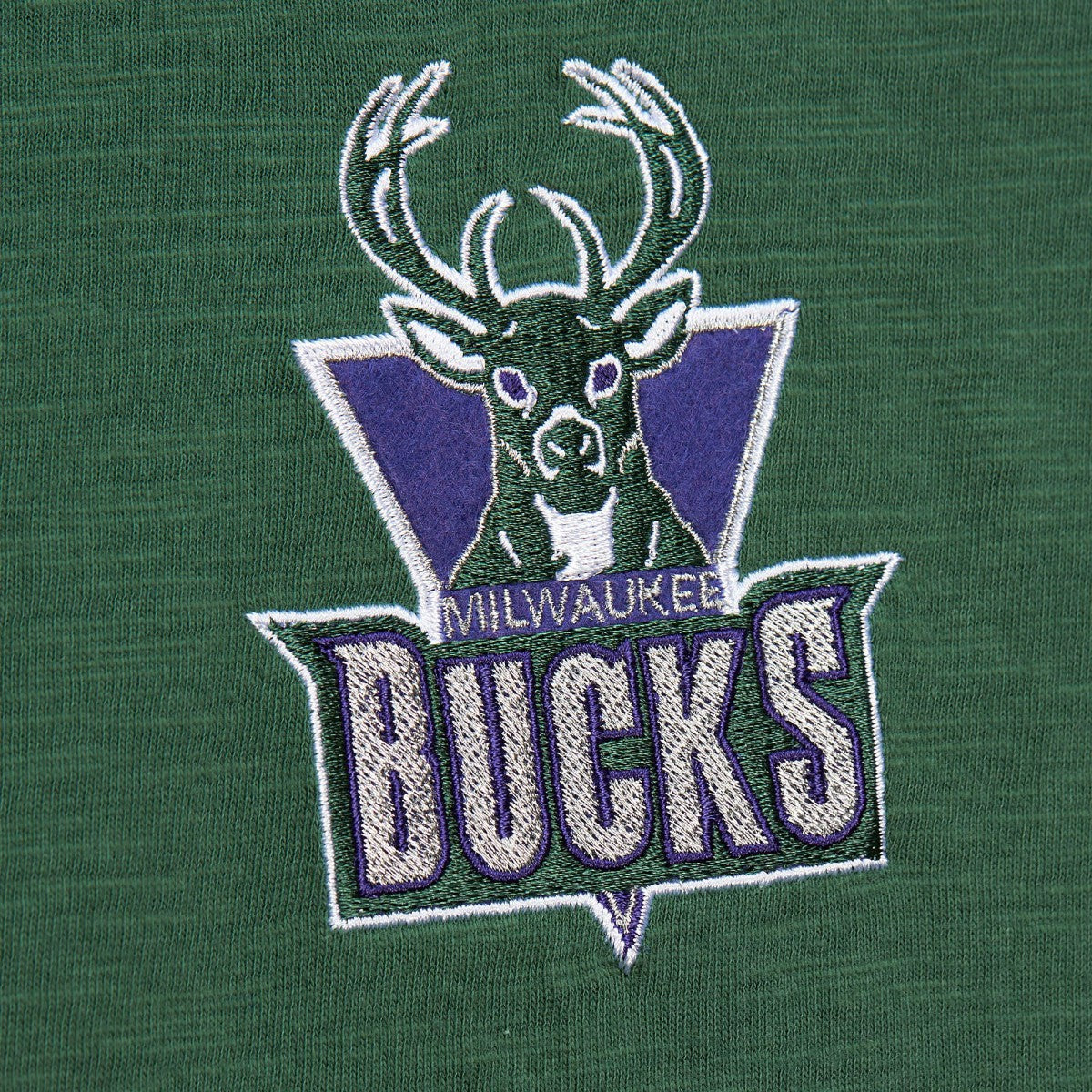 Milwaukee Bucks Hardwood Classics Felt Applique Slub T-Shirt Green