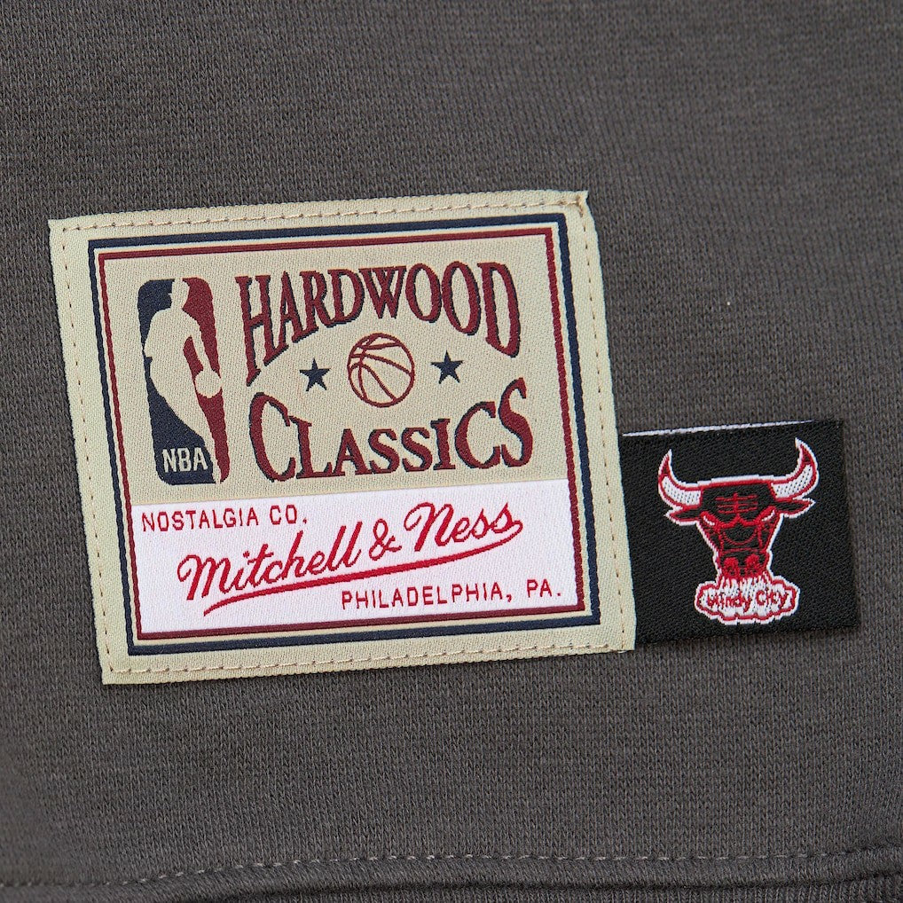 Chicago Bulls Women's Hardwood Classics Lightweight Pullover Sweatshirt Charcoal