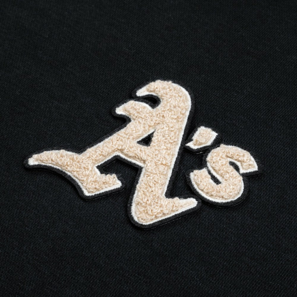 Athletics Levelwear Murray Quarter-Zip Sweatshirt - Black Sweatshirts