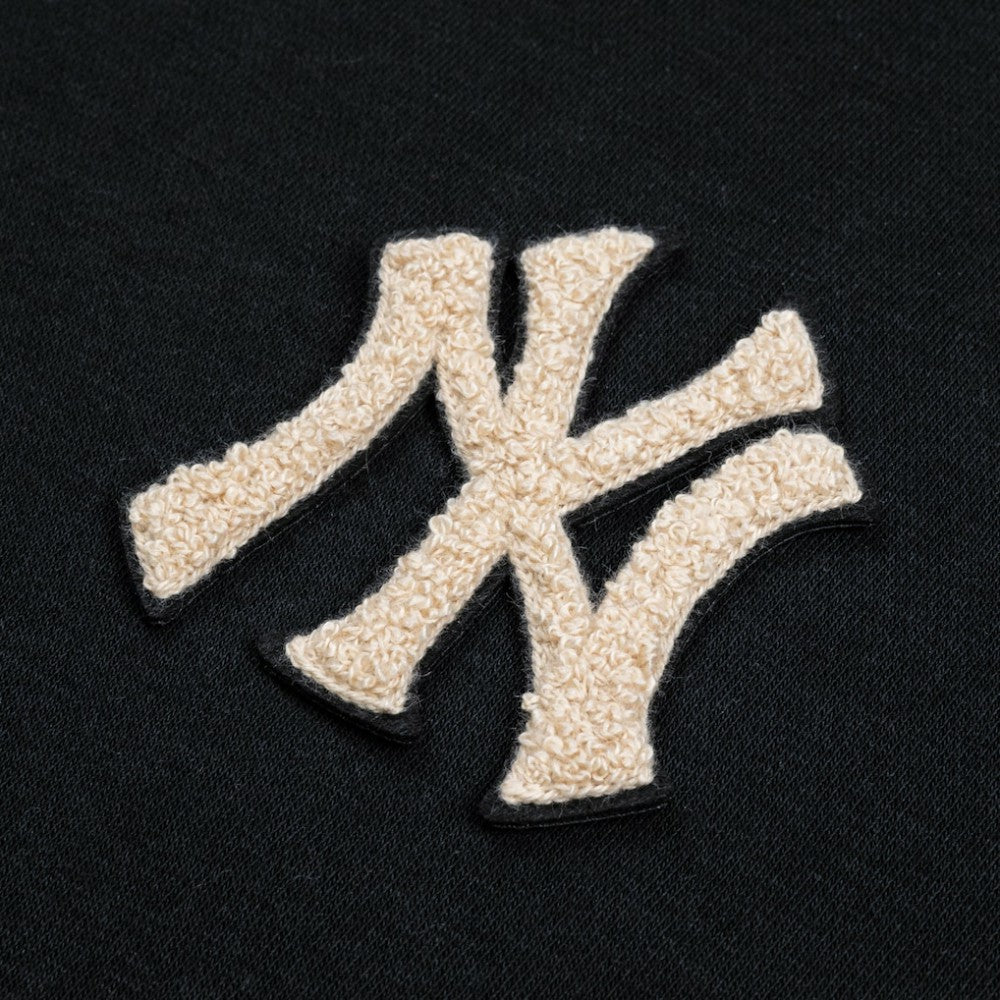 New York Yankees Levelwear Women's Gardinia Full-Zip Hoodie - Black Hoodies