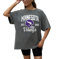 Minnesota Vikings Gameday Couture Women's Throwback Oversized Snow Wash T-Shirt Grey