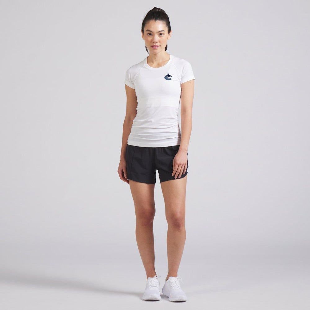 NHL Vancouver Canucks lululemon Women's Swiftly Tech Short-Sleeve Shirt 2.0 - White