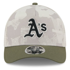 Athletics New Era 2025 Armed Forces Day 9FORTY M-Crown A-Frame Adjustable Hat - Light Beige/Olive Hats