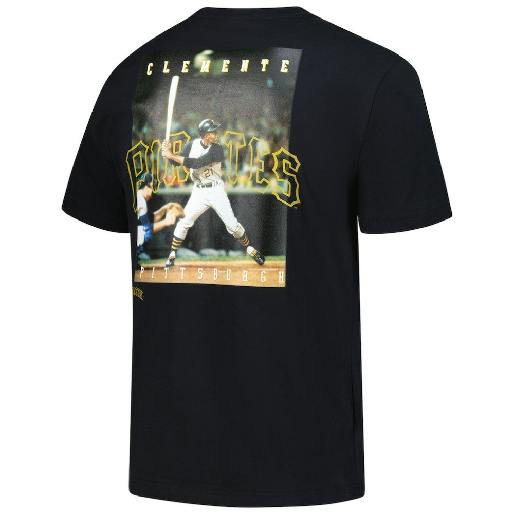 Roberto Clemente Pittsburgh Pirates Mitchell & Ness Legends Collection Vintage Logo T-Shirt - Black T-shirts
