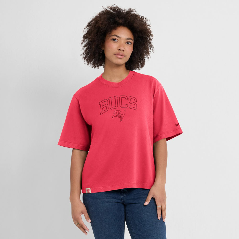 Tampa Bay Buccaneers Women's Glory Arch Boxy T-Shirt Red