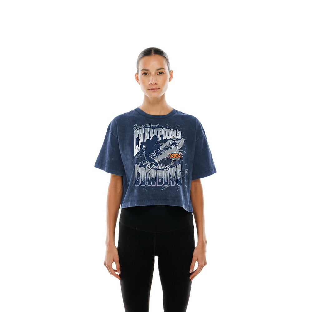 Dallas Cowboys New Era Women's Cropped Boxy Sport Classics Mineral Wash T-Shirt Navy