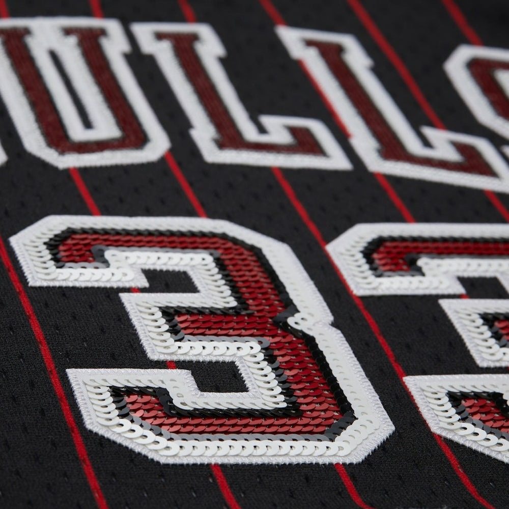 Scottie Pippen Chicago Bulls x DANNIJO Women's Fashion Cropped Basketball Jersey Black