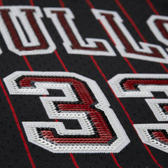 Scottie Pippen Chicago Bulls x DANNIJO Women's Fashion Cropped Basketball Jersey Black