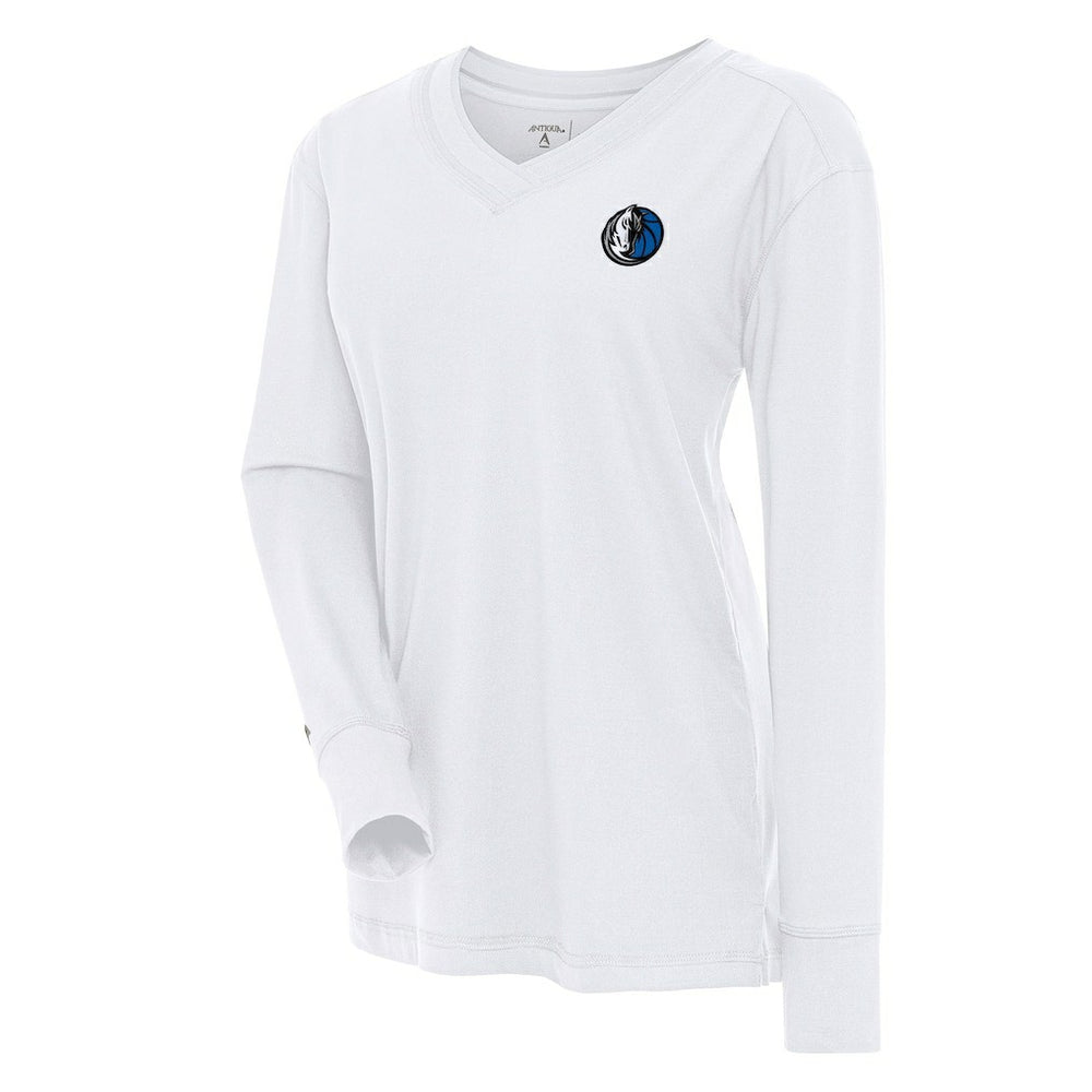 Dallas Mavericks Antigua Women's Symbolic Long Sleeve V-Neck Top White