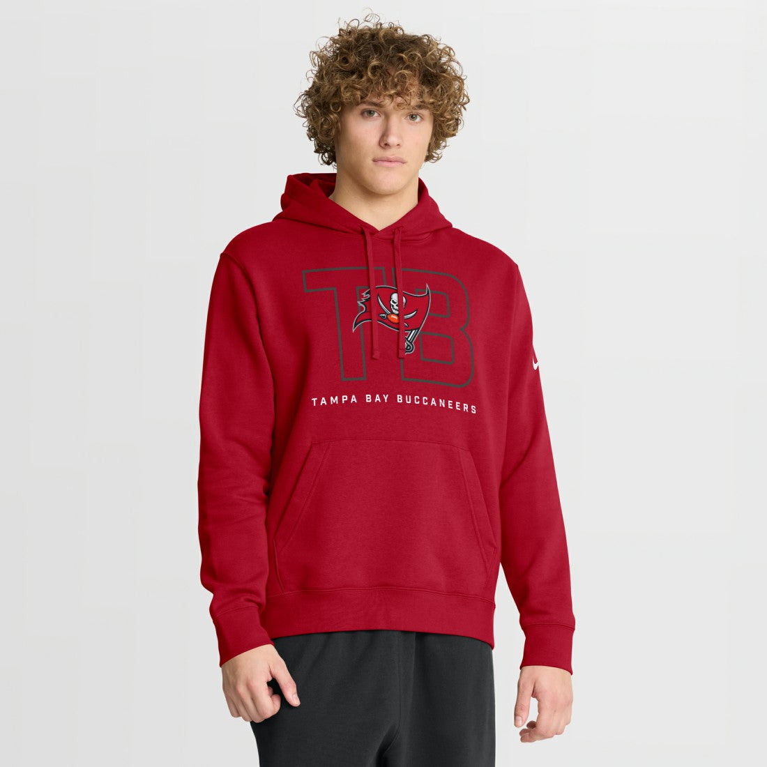 Tampa Bay Buccaneers Busted Play Club Fleece Pullover Hoodie Red