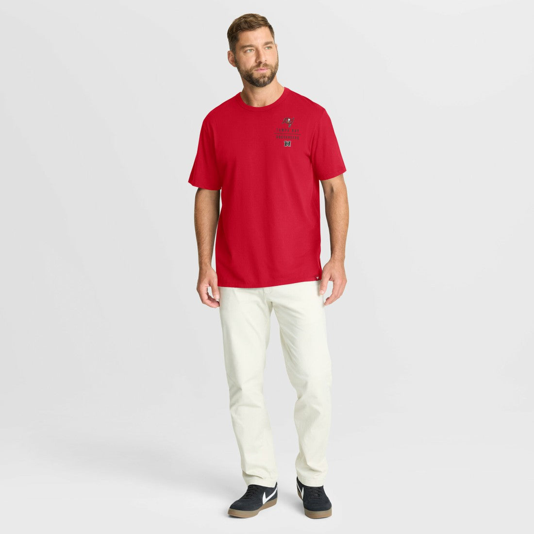 Tampa Bay Buccaneers Passing Pocket Legacy T-Shirt Red