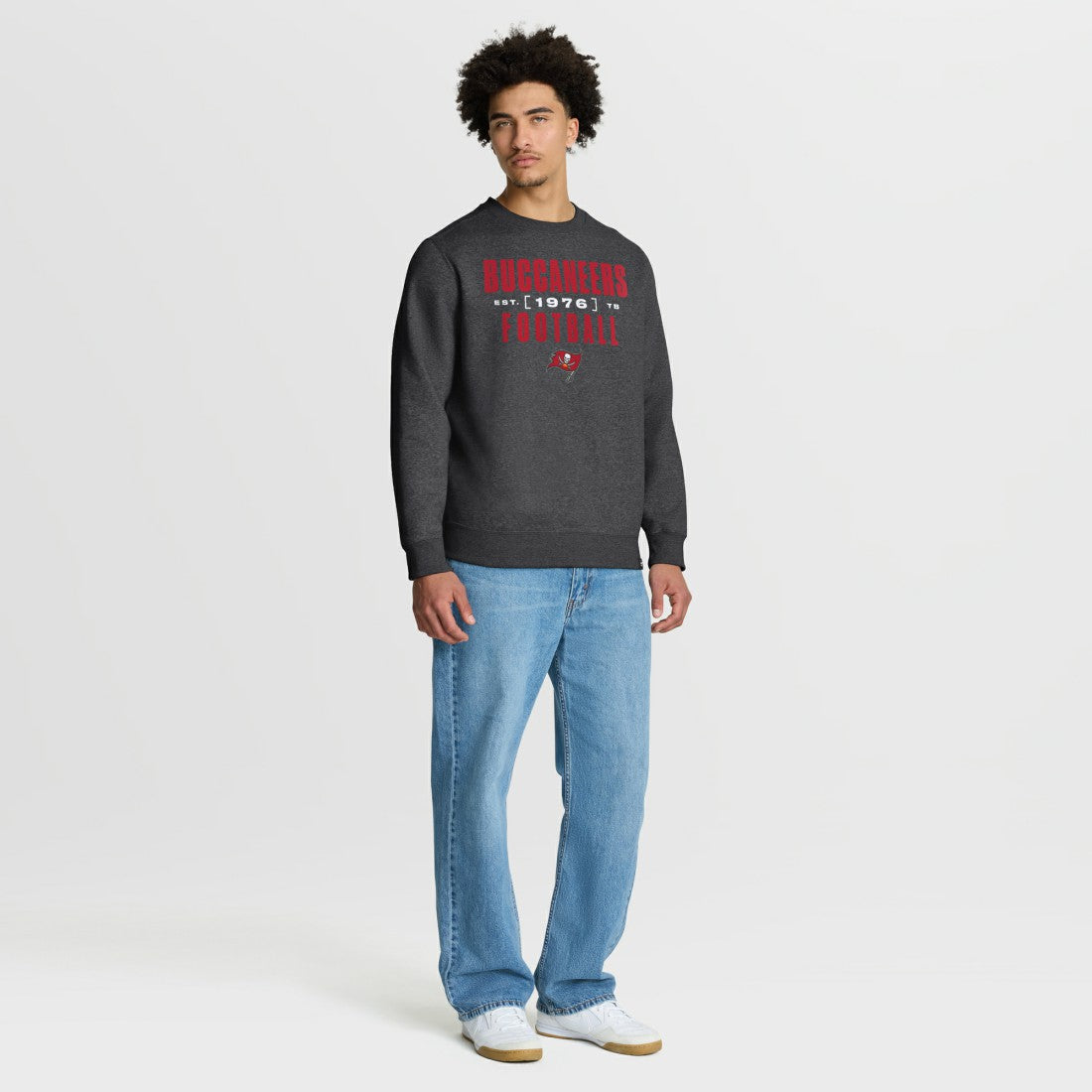 Tampa Bay Buccaneers Powerful Throw Legacy Pullover Sweatshirt Heather Pewter