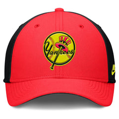 New York Yankees Nike Neon 90s Rise SwooshFlex Hat - Crimson/Black Hats