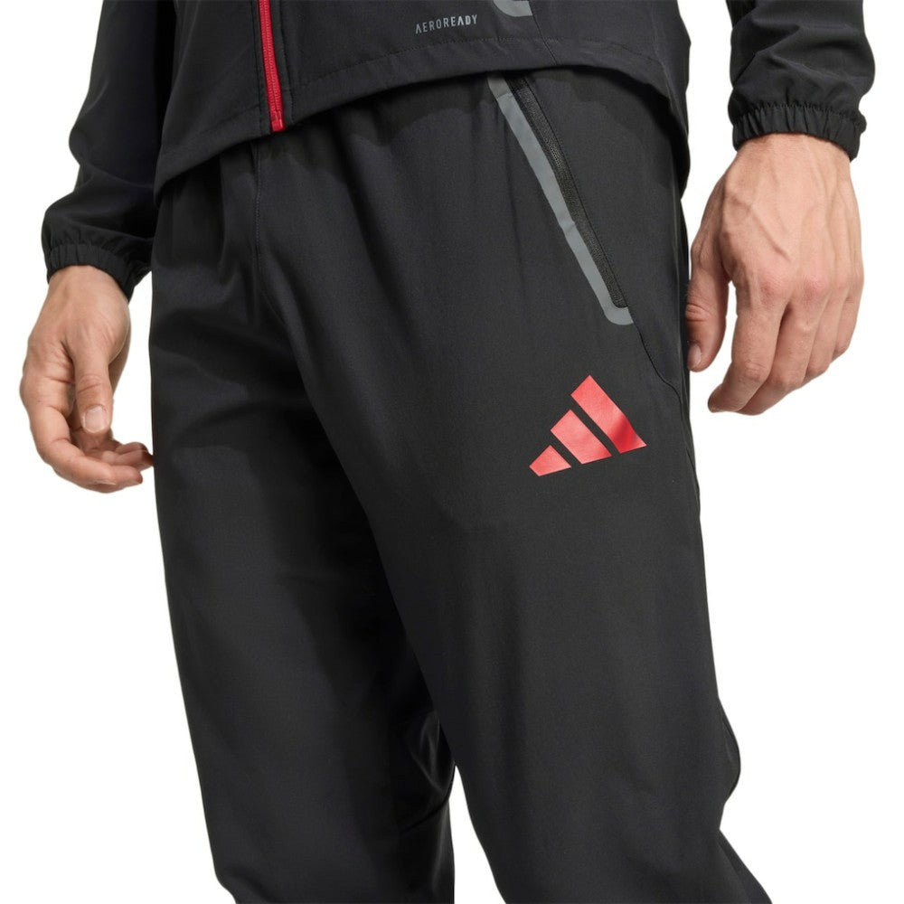 Liverpool 2025/26 Tiro Vis Tech Travel Pants Black