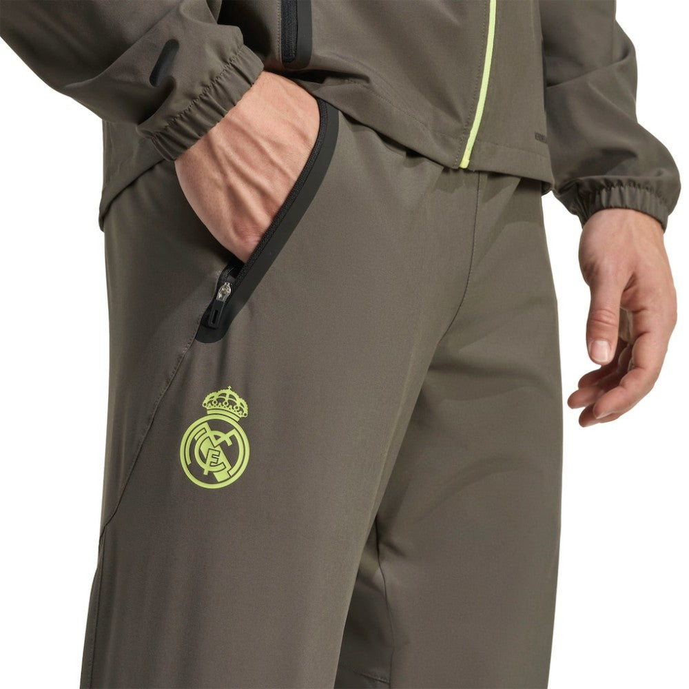 Real Madrid 2025/26 Tiro Vis Tech AEROREADY Travel Pants Olive