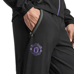 Manchester United 2025/26 Tiro Vis Tech AEROREADY Travel Pants Black
