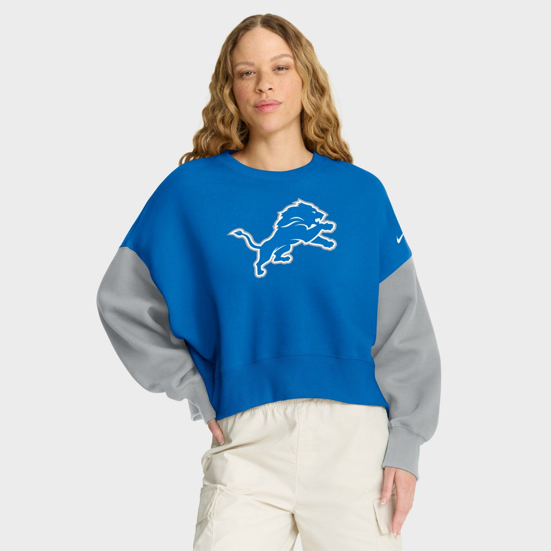 Detroit Lions Women's Oversized Color-Block Pullover Sweatshirt Blue