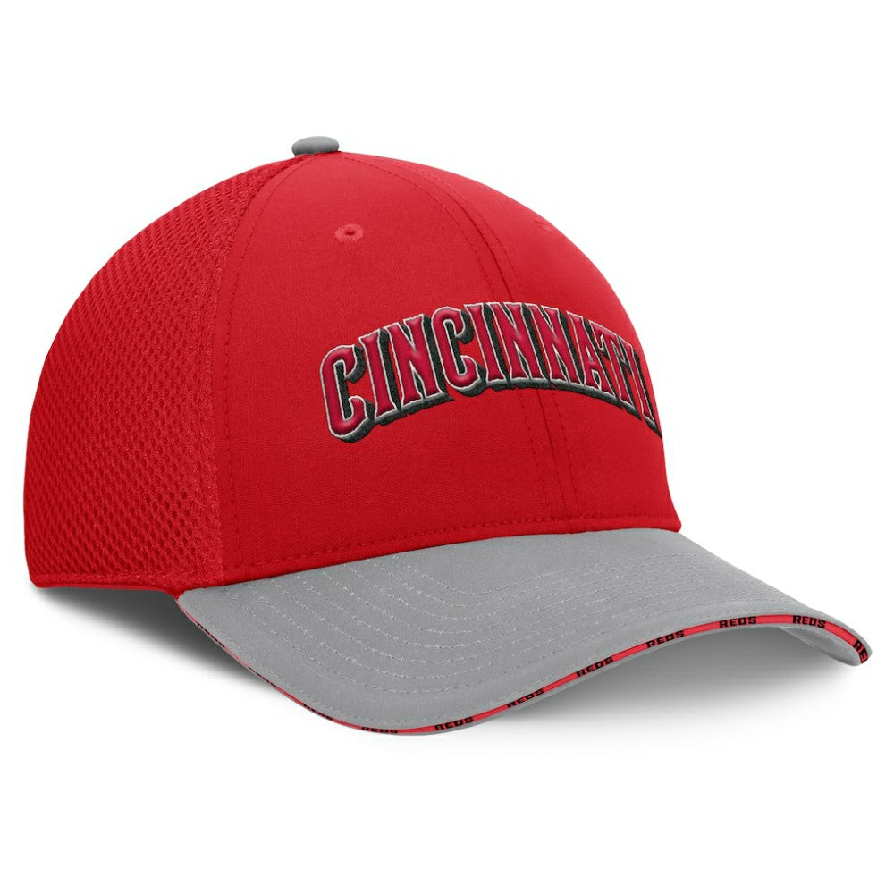 Cincinnati Reds Fanatics Pennant Flex Hat - Red/Gray Hats