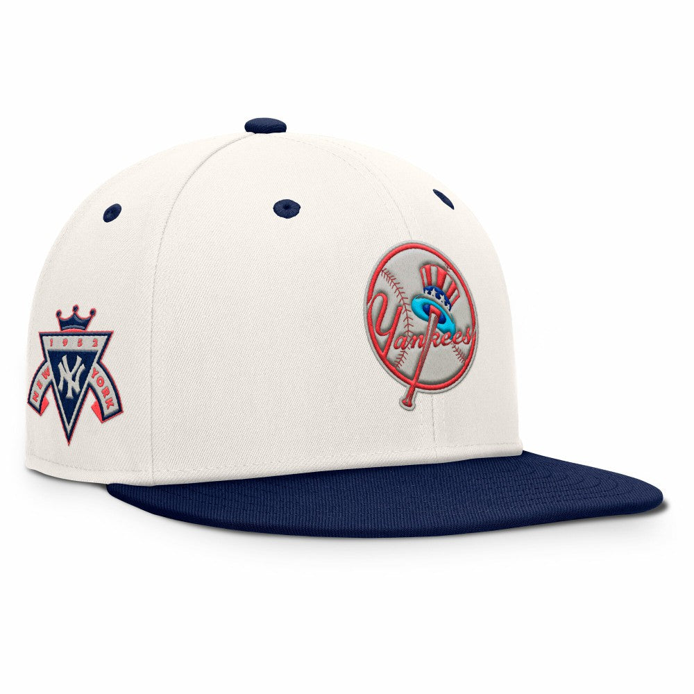 New York Yankees Fanatics Unit Fitted Hat - Cream/Navy Hats