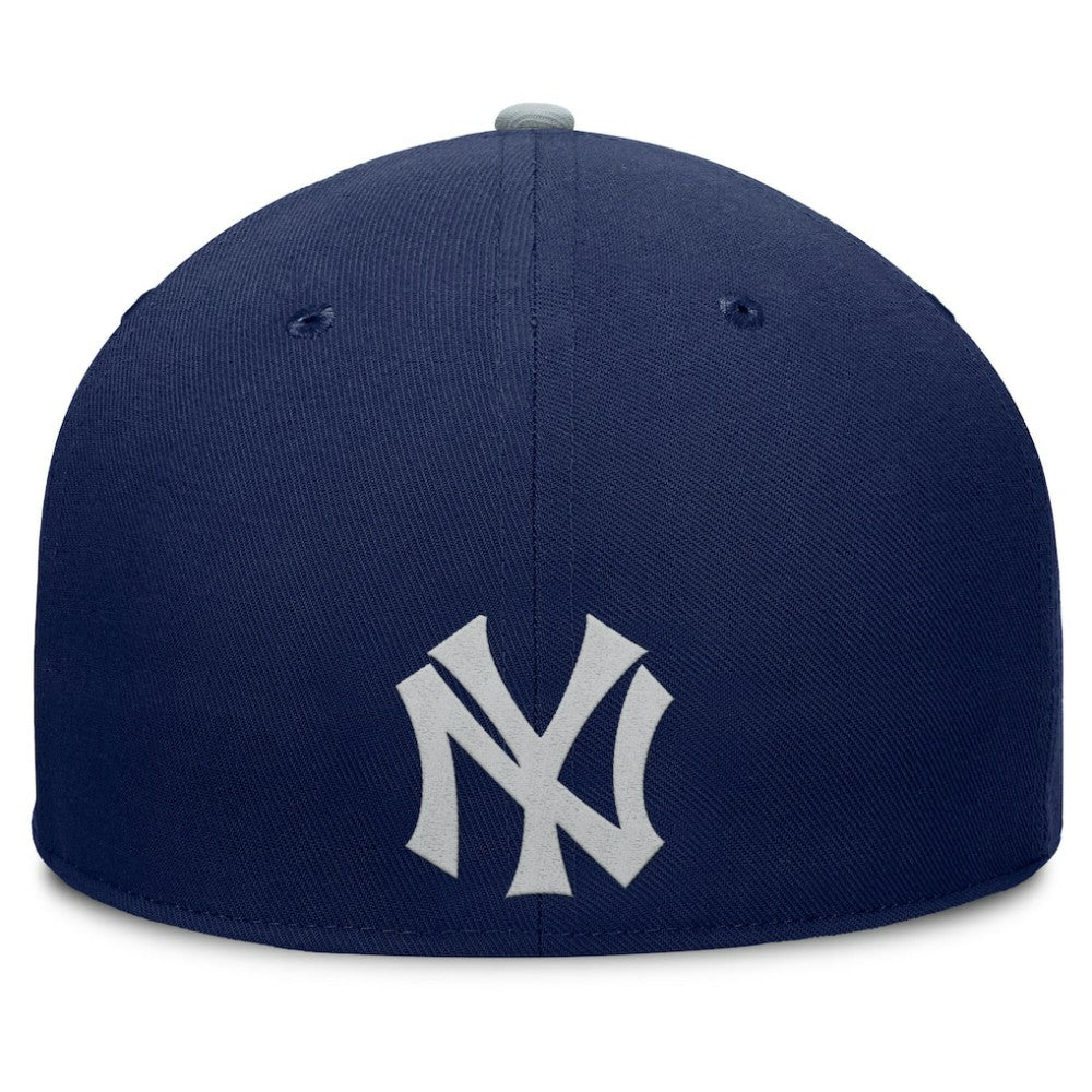 New York Yankees Fanatics Yard Fitted Hat - Navy/Gray Hats